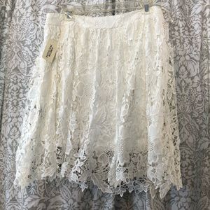 White lace mini skirt